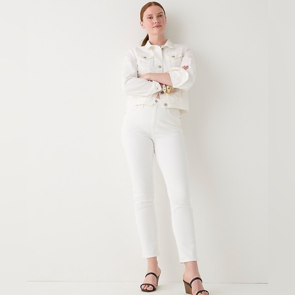 J Crew Petite curvy vintage slim-straight jean in white wash BP495